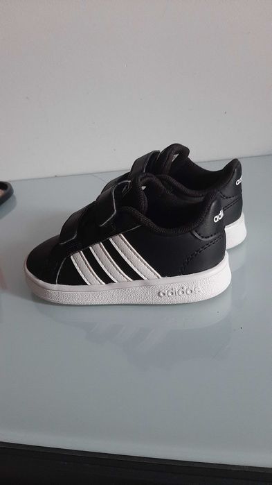 Incaltaminte sport copiii ADIDAS/NIKE