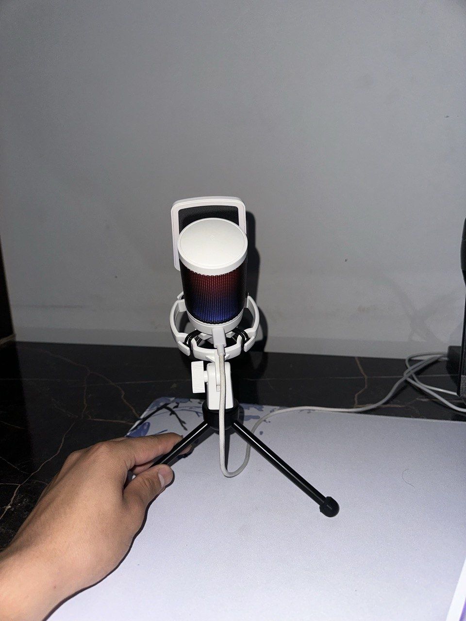 Микро fifene A6V