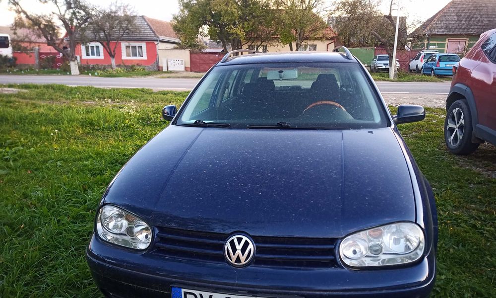 vand Volswagen Golf 2004 cutie de viteza automata