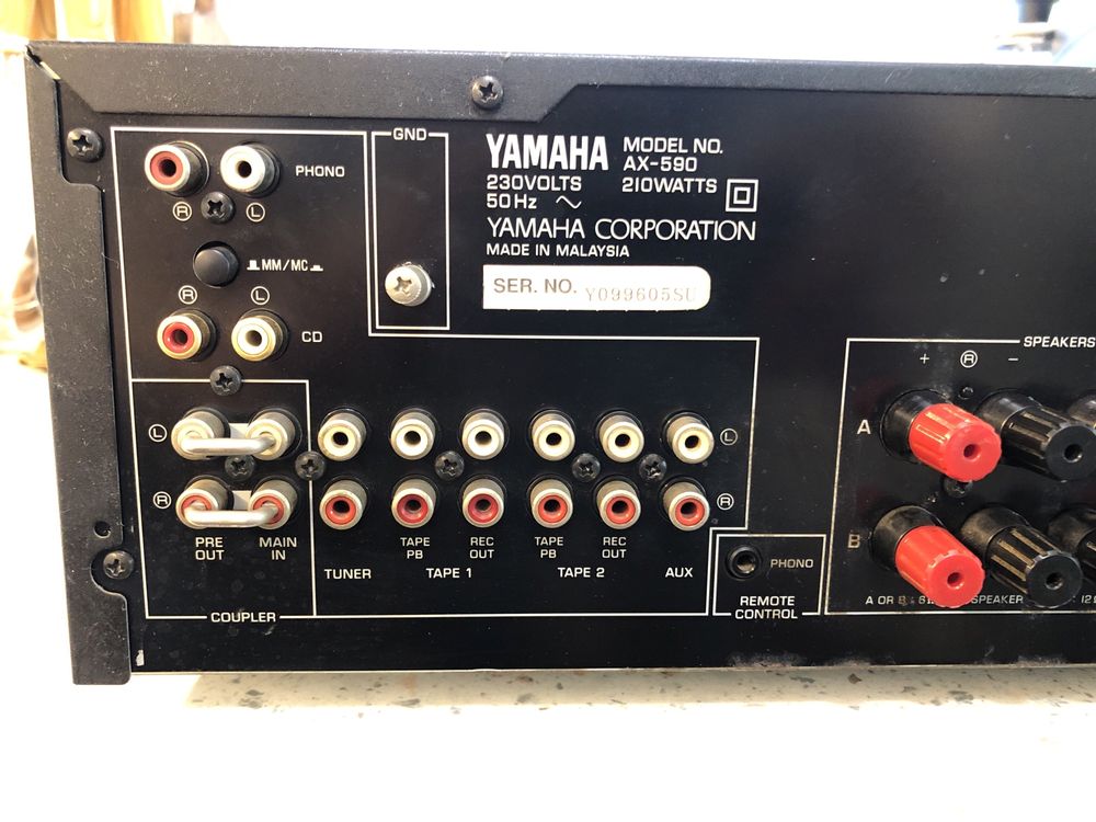 Yamaha AX-590 Стерео