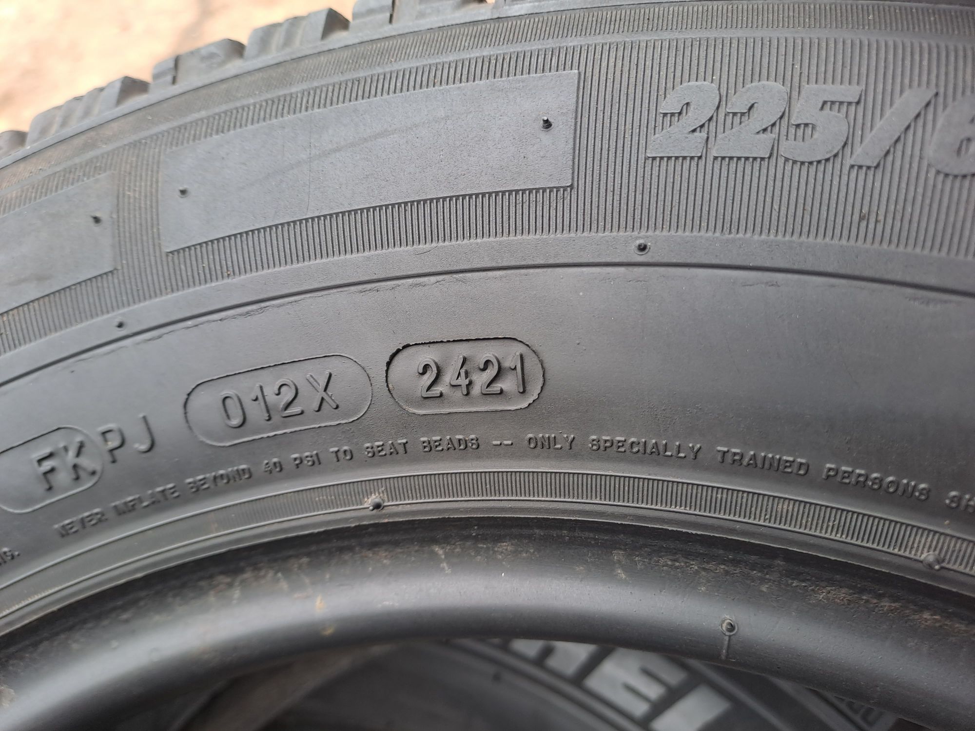4бр. Бусови 235/65/16C Michelin Agilis Alpin