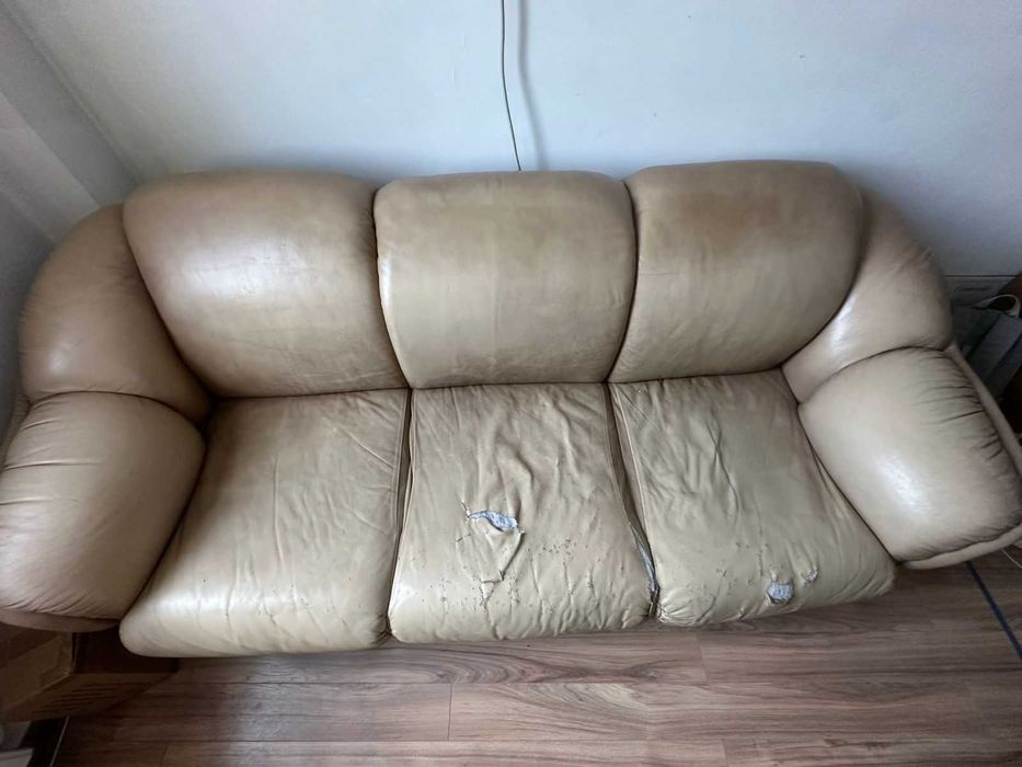 Диван отдам бесплатно