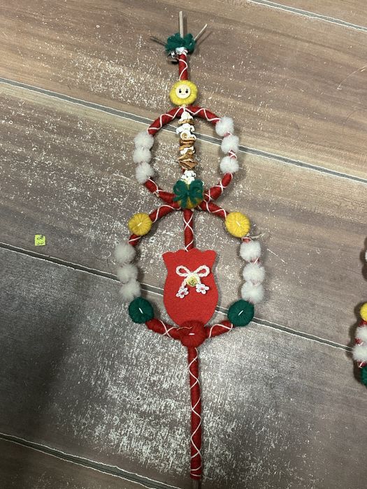 Сурвакници от естествен дрян