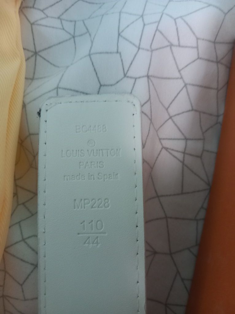 Curea Louis Vuitton
