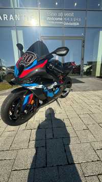 BMW M1000RR competition