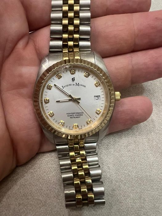 Часы наручные Jacques du Manoir