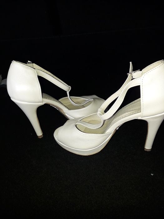 Pantofi mireasă piele