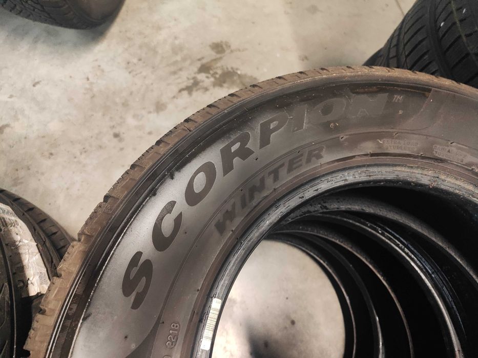 4бр. зимни гуми 215/70/16 Pirelli