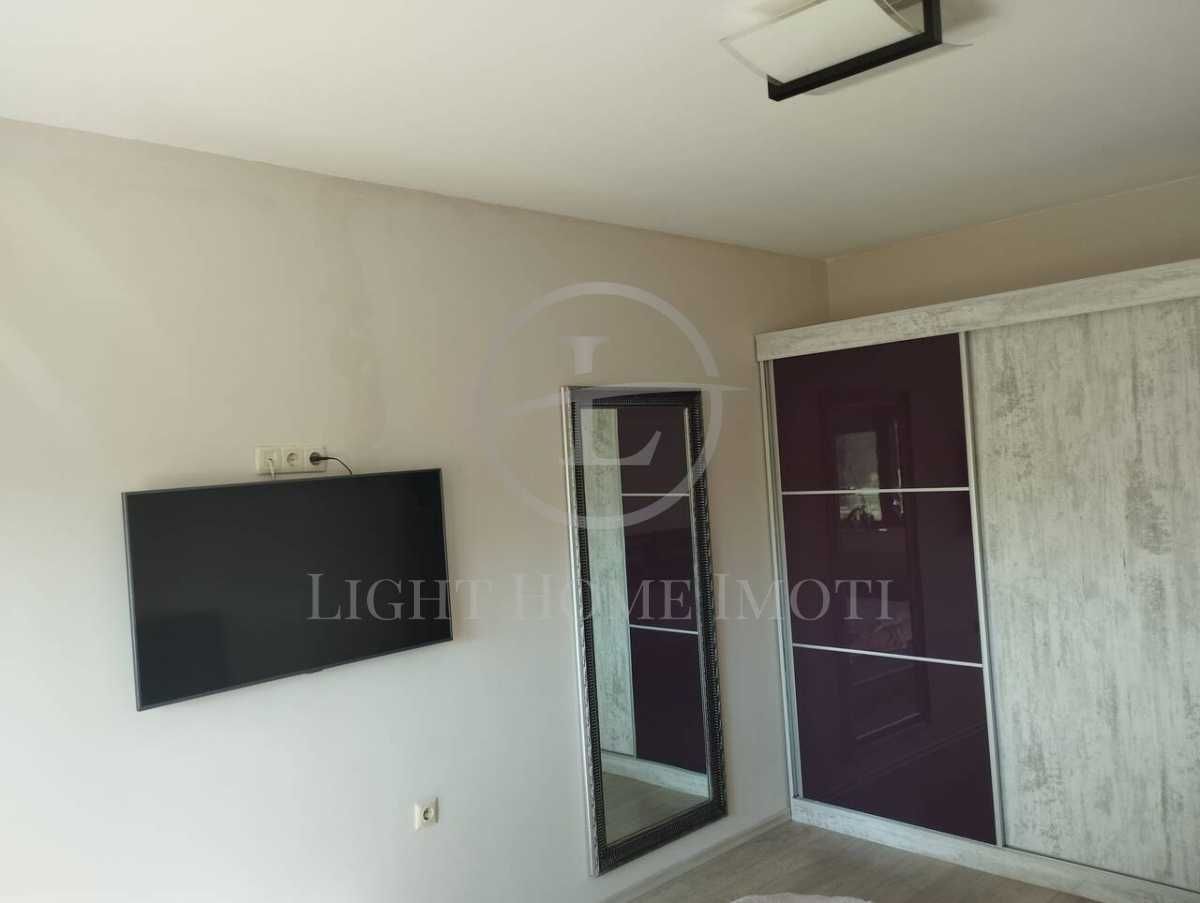 Продава се Тристаен апартамент в Пловдив, Каменица 2 - 107 кв.м за 2655 €/кв.м - Снимка #4