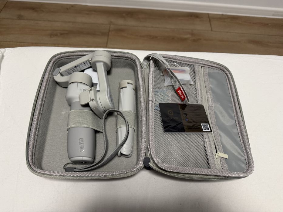 Zhiyun Gimbal Q4 fullbox