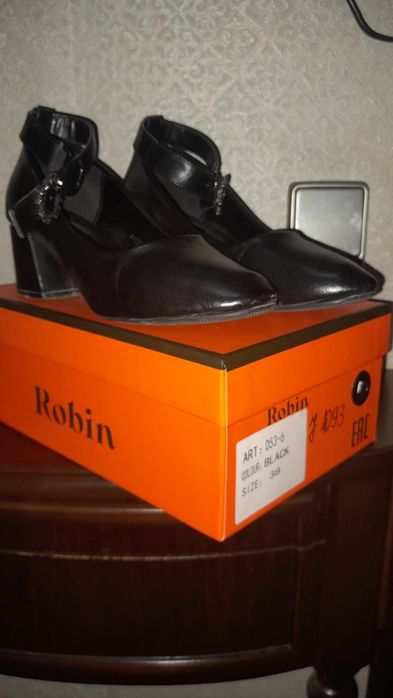 Новые модные туфли!