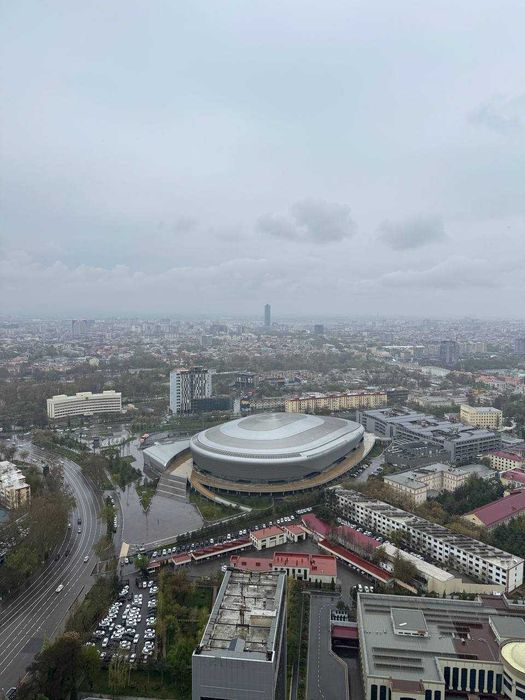 СРОЧНО ПРОДАЕТСЯ 2х ком квартира в Вид на ЖК "Nest one" Хумо арена