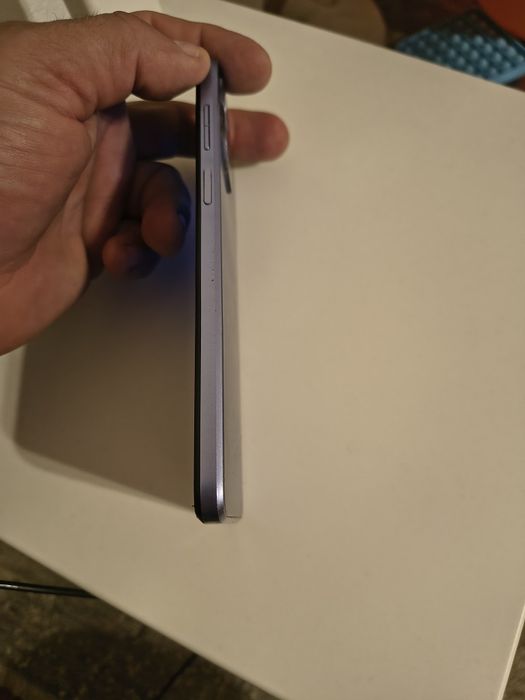 Motorola g13 4 GB RAM 128 GB memorie internă