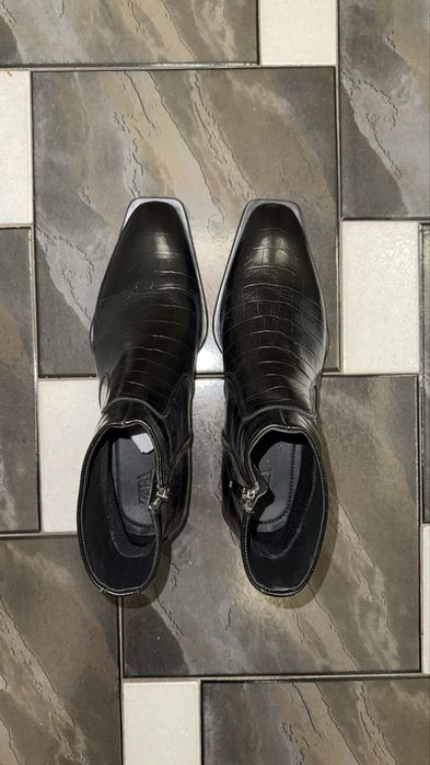 Мъжки ботуши от релефна кожа - 44 номер