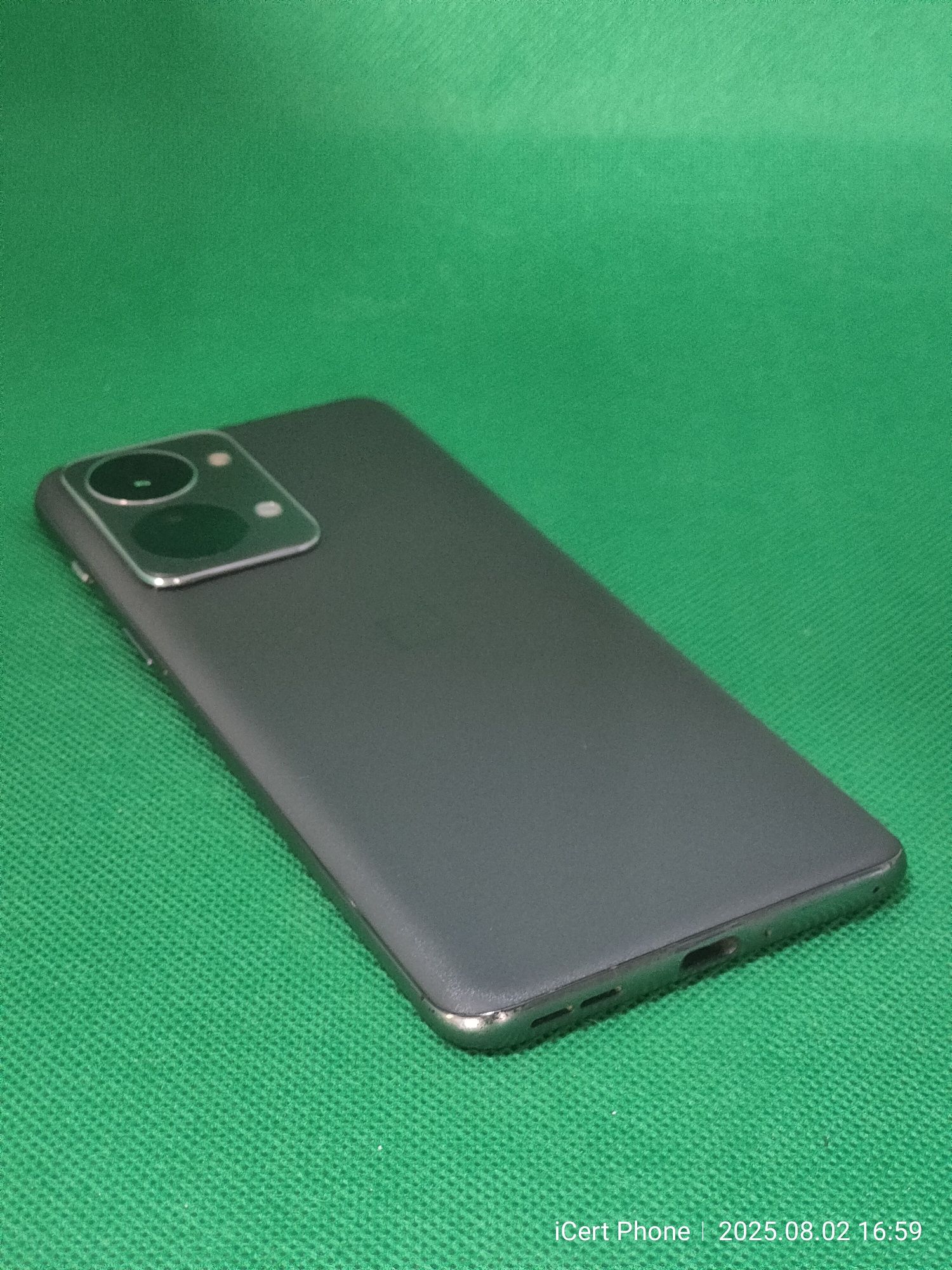 OnePlus nord 2t 5G  * Garantie *