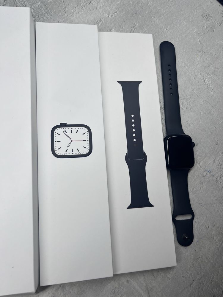 Apple watch 7, 45MM, aluminium case, midnight