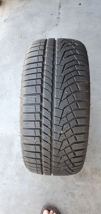 продавам 6 гуми 4 зимни и две лятни