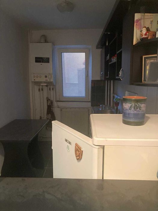 Vand ap. 3 camere, semidec., 51 mp util, boxa, str. Ion Huniade, Lugoj
