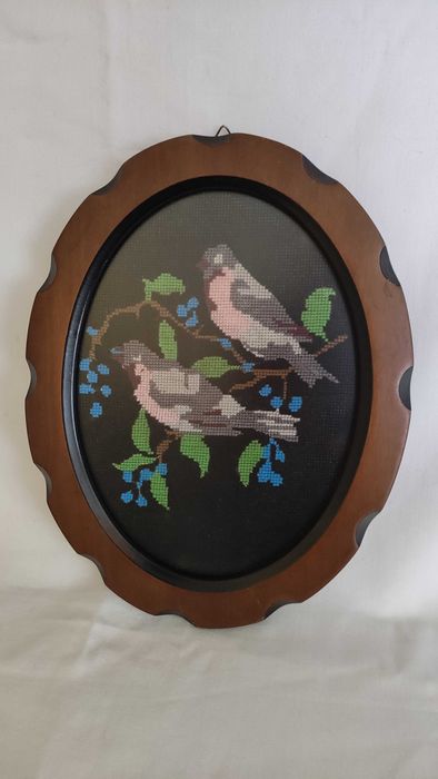 2 гоблена с птиченца -в дървена рамка и антирефлексно стъкло