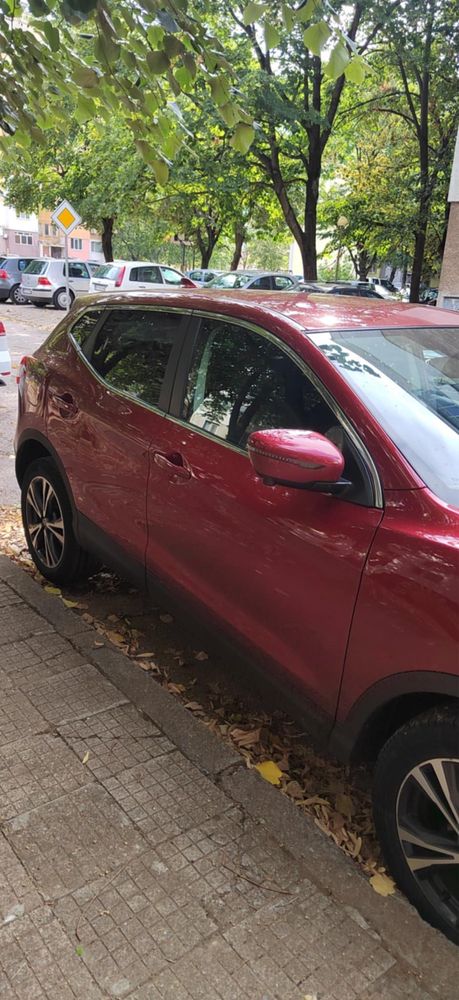 Продава се : Nissan Qachqai 1.3 DIG-T