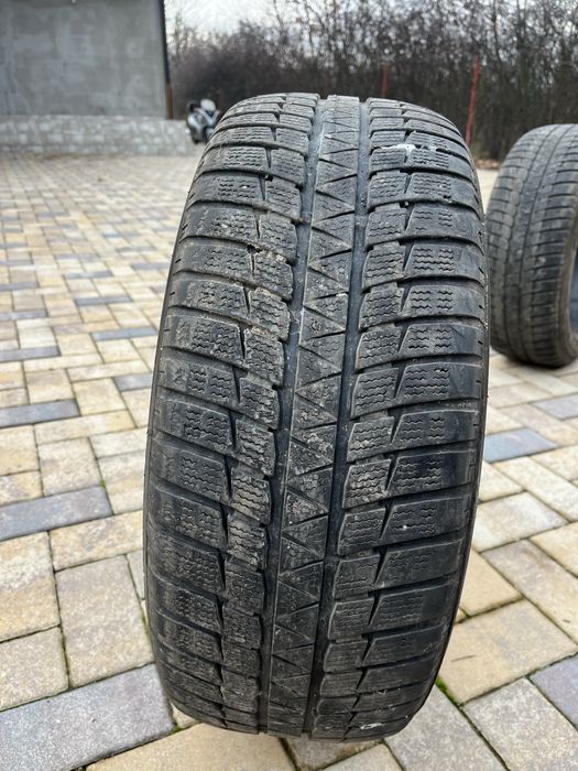 vand anvelope iarna run flat 205/55/16