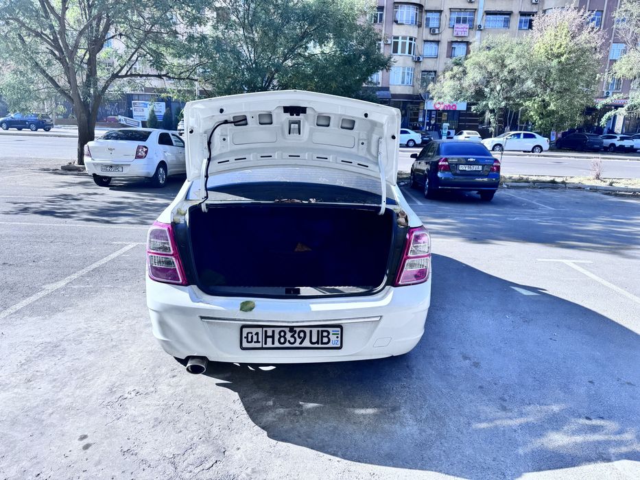 Cobalt 4 avtomar, benzin metan