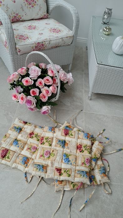 4 Perne Decorative Scaun ' Terasa' Bucatarie' stilul Shabby Chic