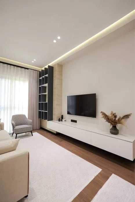 Срочно!!! Сдаётся 2Х 4/9 евро кв центр города в Шота Руставели 640*