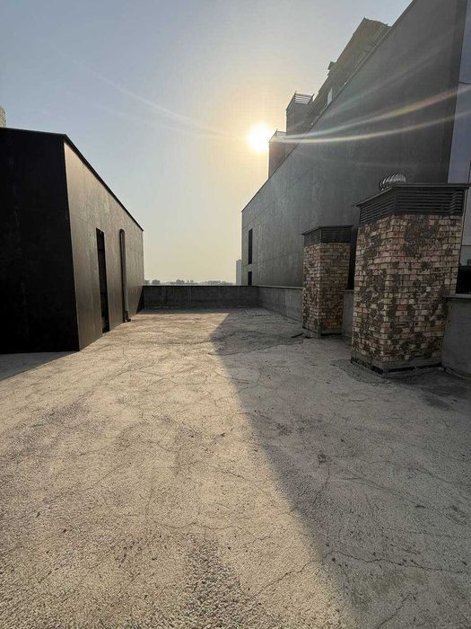 ПРОДАЕТСЯ ПЕНТХАУС В НОВОСТРОЙКЕ Парквуд По ул Нукус Мирабадский рай.