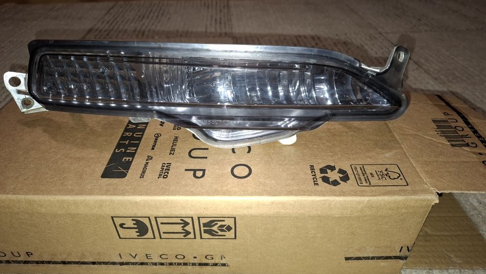 Semnalizare dreapta față Iveco