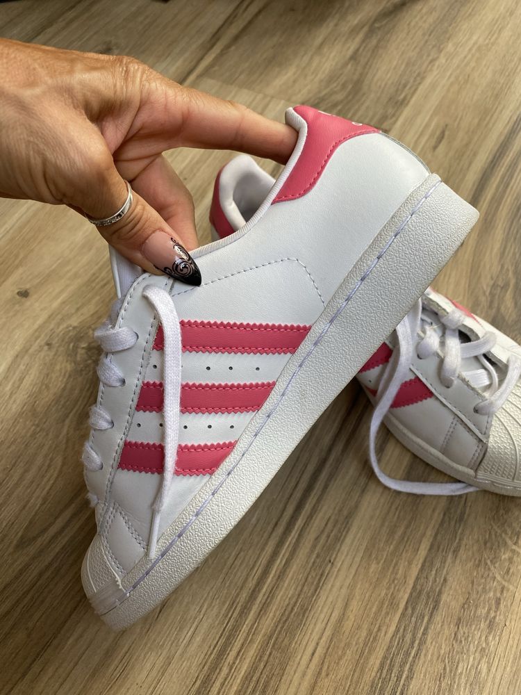 Оригинални кецове ADIDAS Superstar! 36 н