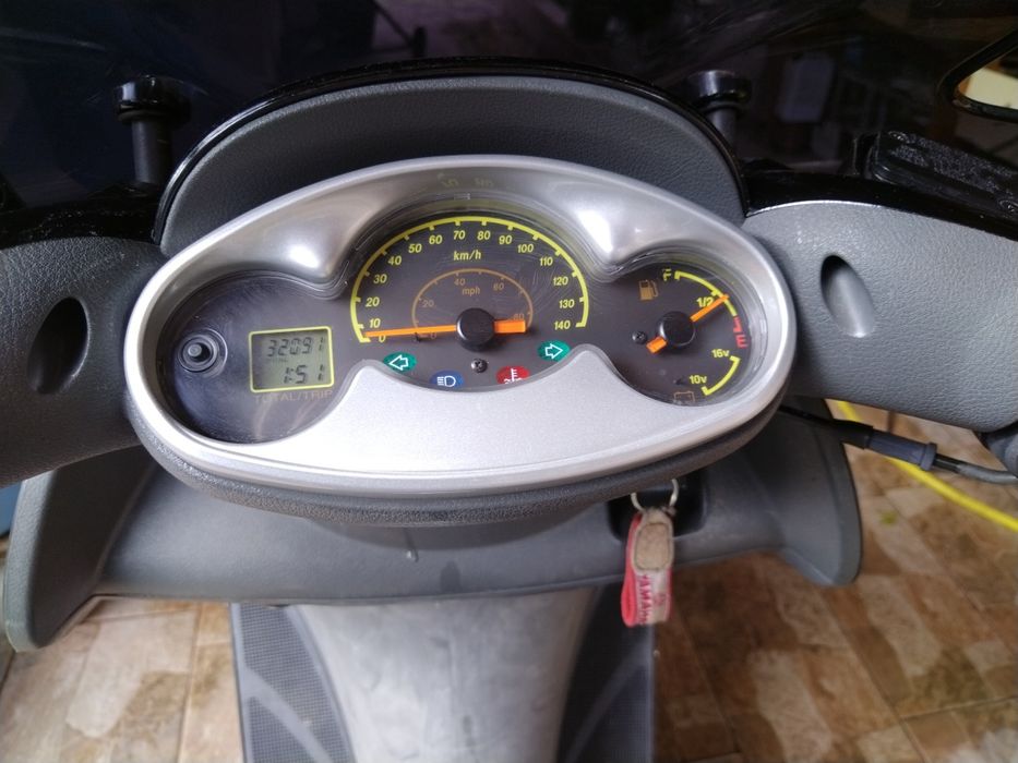 Yamaha Majesty 180