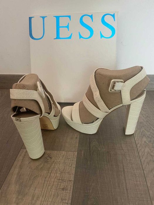Sandale noi piele Guess Rayona bej 36