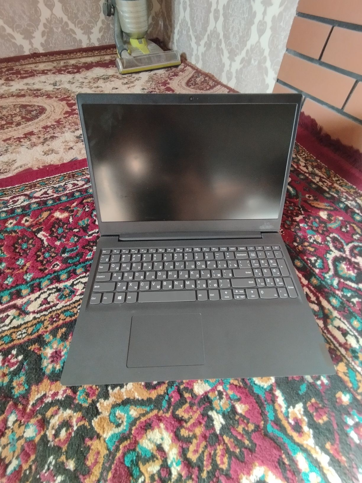 Noutbuk Lenovo для офиса