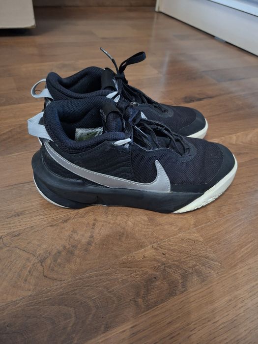 Обувки на Nike. Оригинални са