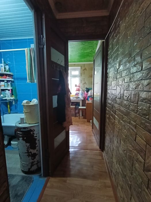 2хкомн кв 3 мкр,1эт, можно обмен на 2-х 7,8,9 мкр