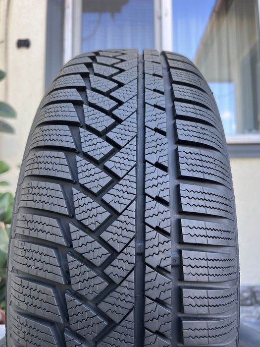 Vand set de anvelope iarna 215/66/R16 Continental SUV ca NOI