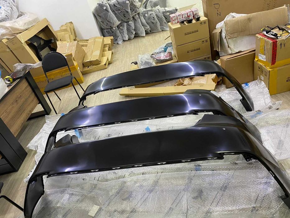 Задний бампер Тойота Камри 70/75 Toyota Camry 70/75