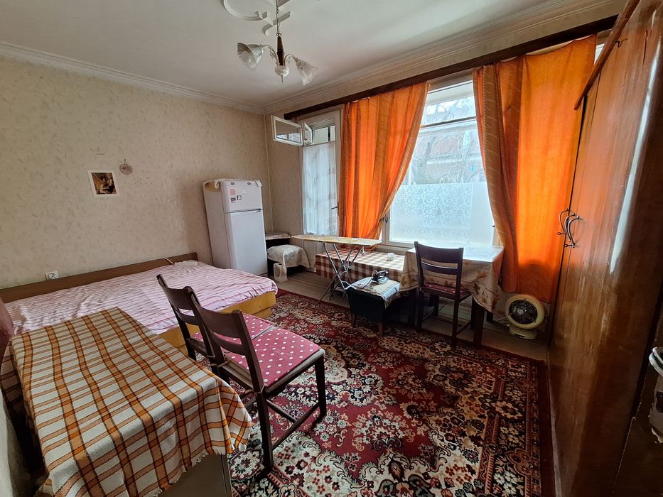 Дава се под наем  в София, Център - 16 кв.м за 178.5 € - Снимка #1