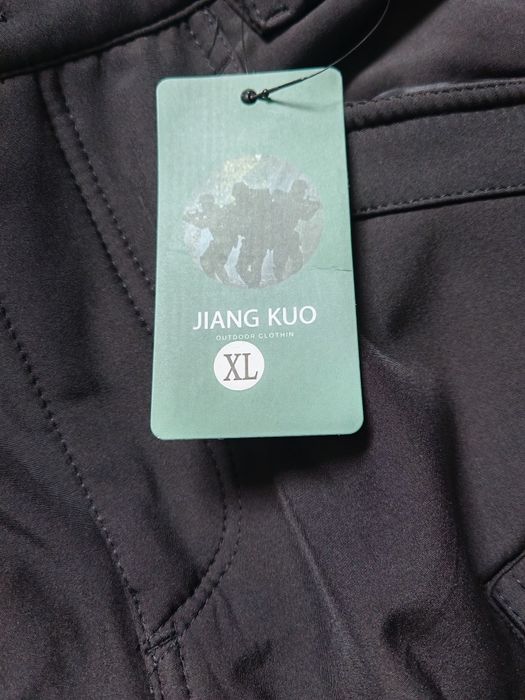 Vând trening Softshell pentce pentru bărbați