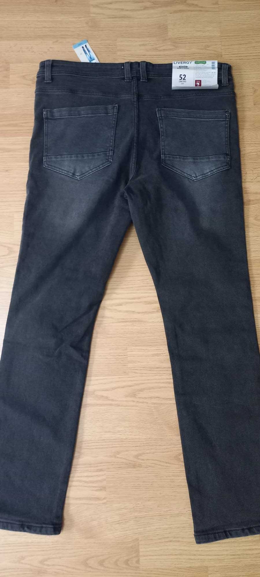 Blugi barbatesti 36/52 ,noi cu eticheta