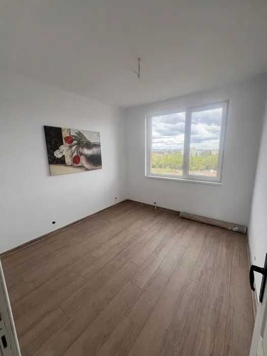 Продава се Двустаен апартамент в София, Младост 4 - 75 кв.м за 1934 €/кв.м - Снимка #2