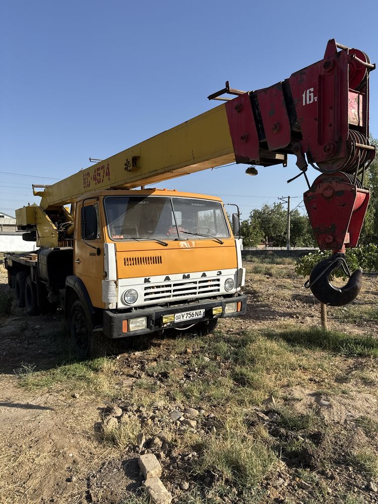 Продается автокран 16 тонн.