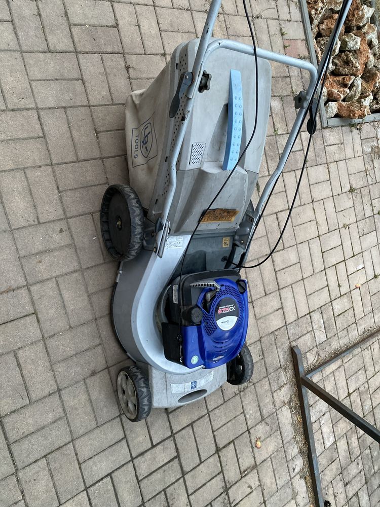 Masina Tuns Iarba Briggs & Stratton 5 Hp