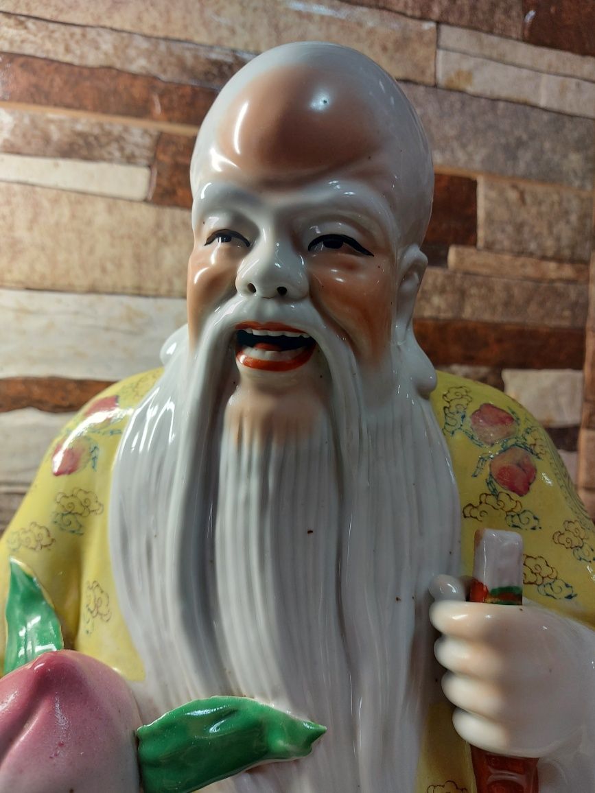 Figurina chinezeasca din porțelan
