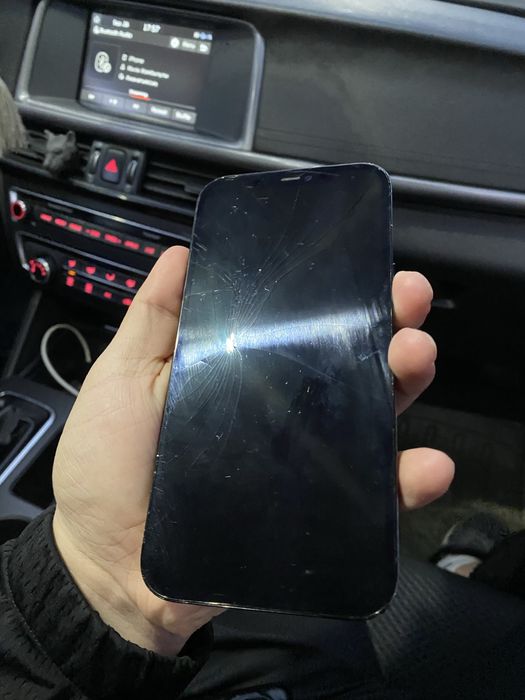 iPhone 12 pro max (128GB)