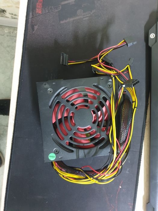 Продам блок питание на компьютер