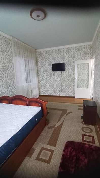 Ibn Sino 2.   1 hona 4 etaj 5 etajliy