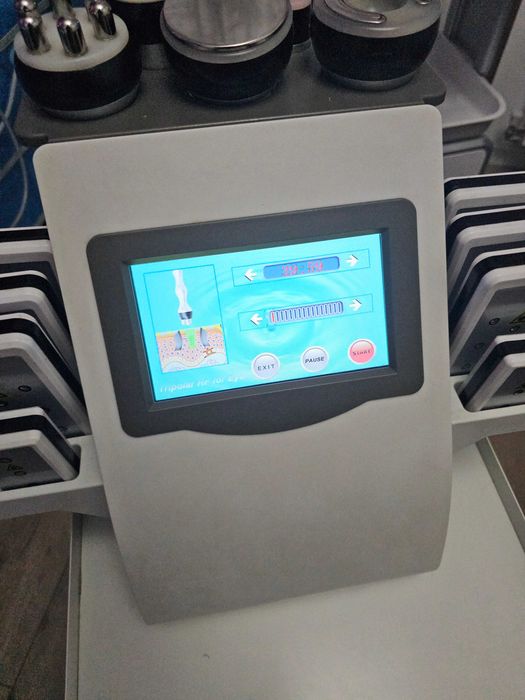 Aparat de cavitatie 5 în 1