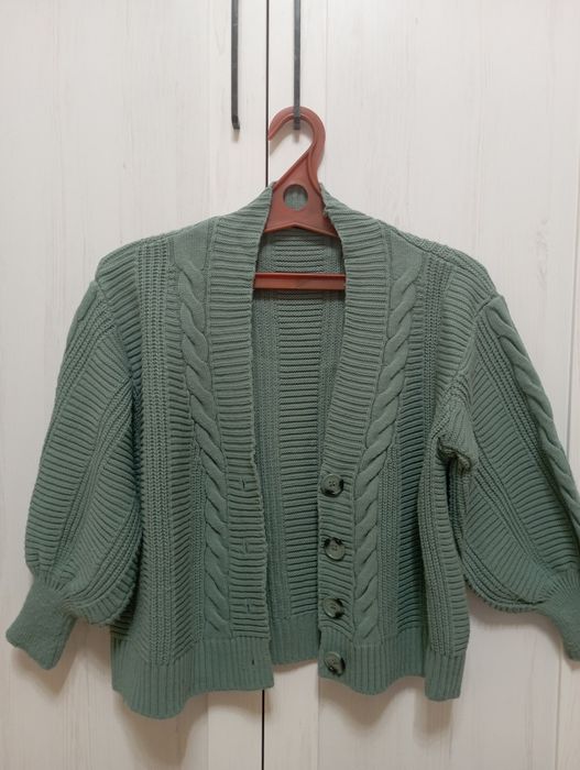 Теплая кофта на пуговицах